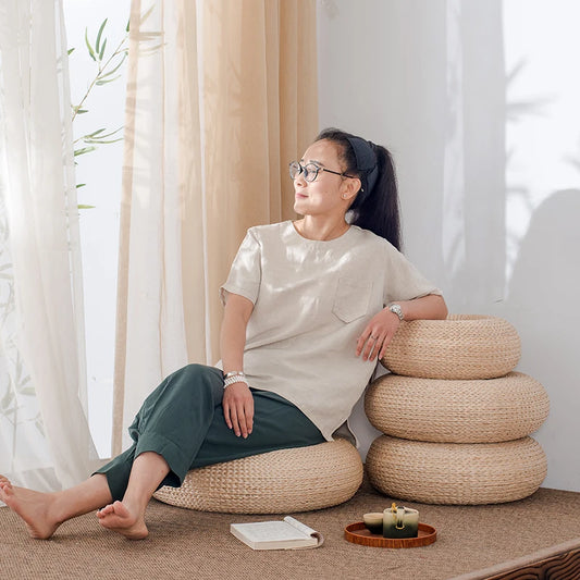 Japanese-Style Meditation Cushion - vitaAsana